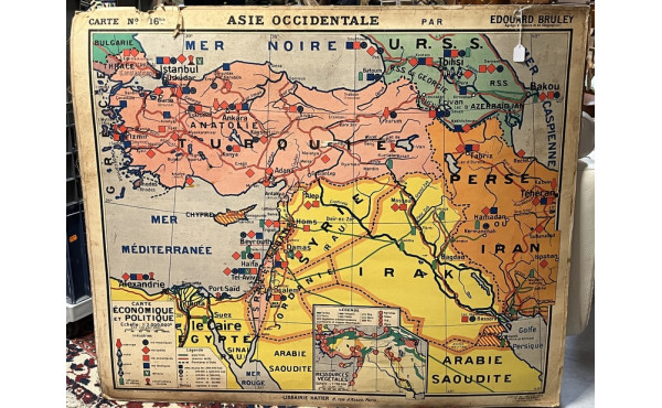 Deux grandes cartes pédagogiques, thème 