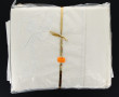 Drap ancien brodé de fleurs, neuf : on y