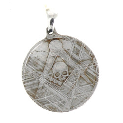 Petite médaille maçonnique en météorite 