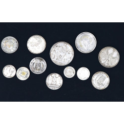 Europe et Monde - Petit lot de 12 pièces