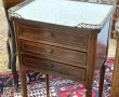 Paire de chevets de style Louis XVI ouvr