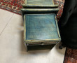 MAUGRION - Paire de tables de chevet en 
