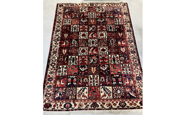 Grand tapis BAKTIAR en points noués déco