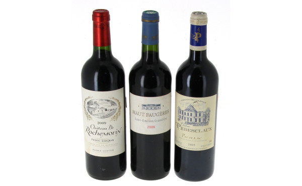 Lot de 3 bouteilles de BORDEAUX: - 1 B 