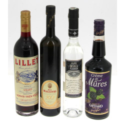 Lot de 4 B : 1 B de Lillet : 1 B Calvado