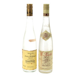 2 bouteilles d'EAU DE VIE Poire Williams