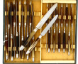 12 couteaux de table et 12 couteaux à en