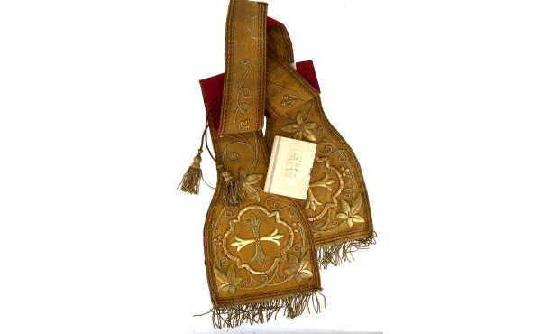 Etole liturgique brodée or, époque fin X