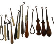 Lot de tire-bottes anciens et divers