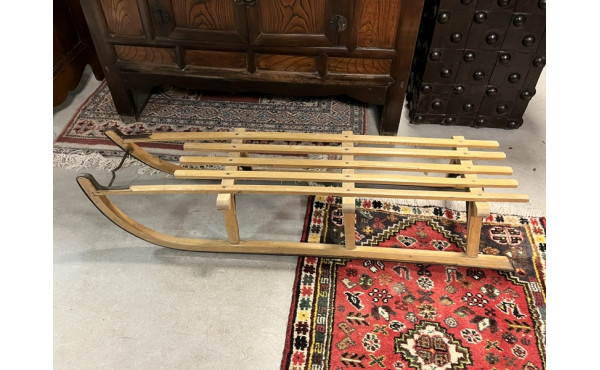 Luge en bois