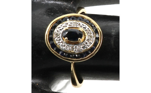 Bague en or jaune 18 carats, poinçon têt