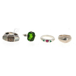 Lot de 4 bagues en argent 925ème : bague