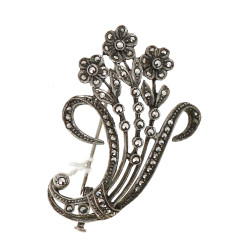 Broche en argent 835ème et marcassittes,