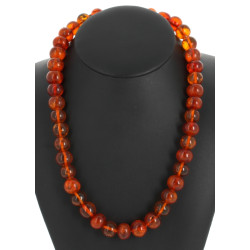 Collier en perles d'ambre, fermoir à vis