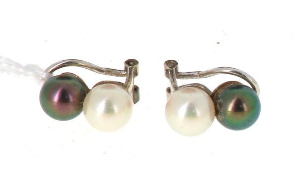 Paire de clips d'oreille en or gris 18 c