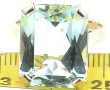 Bague en or 18 carats, poinçon tête d'ai