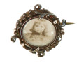 Petite broche porte-photo en argent ento