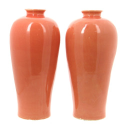 Paire de vases en céramique émaillée cou