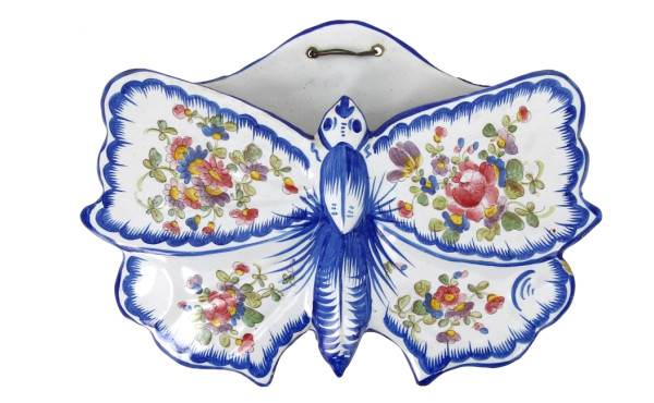 ANGOULEME - Vase d'applique en faïence p