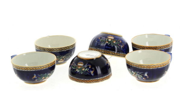 GIEN - 6 tasses à thé en faïence à décor