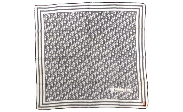 Christian DIOR - Petit carré en coton si
