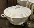 Service de table en porcelaine blanche e