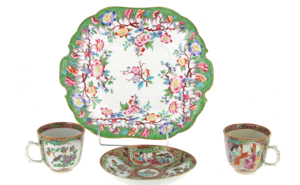 Petit plat à anses en porcelaine anglais