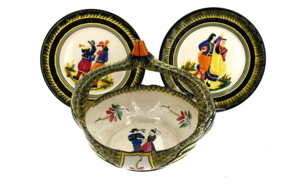HENRIOT Quimper - Paire d'assiettes en r