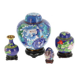 CHINE - Petite potiche en cloisonné à dé