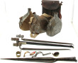 Lot militaria en carton dont 3 gourdes e