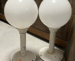 Paire de lampes de jardin, à piètement m