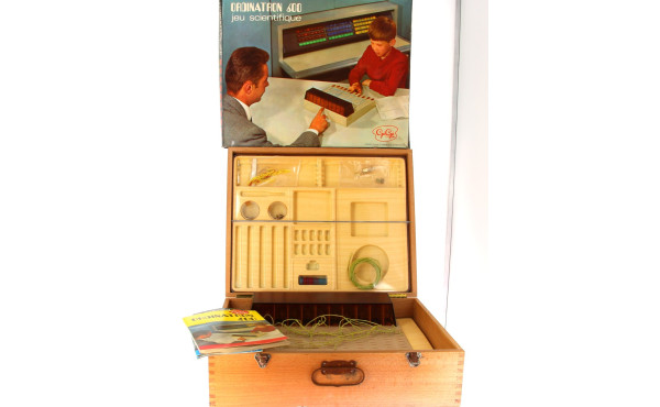 GEGE Ordinatron 600 - jeu électronique d