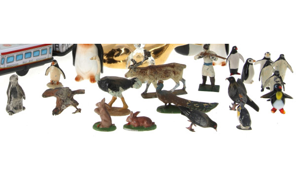 Lot de petits animaux en plomb et métal 