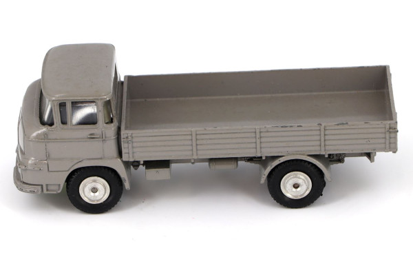 MARKLIN Berliet benne 8034 , TBE sans BO