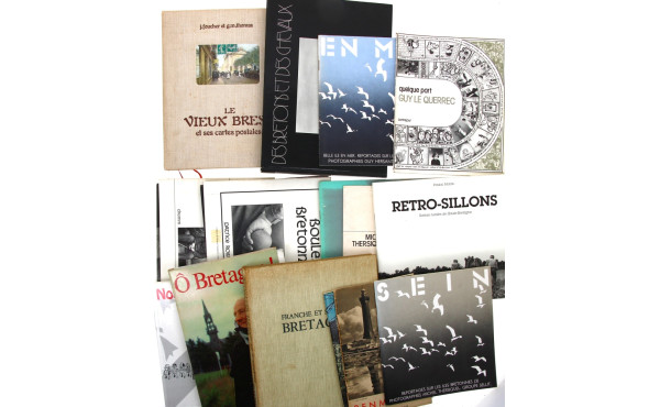 BRETAGNE - Lot de livres dont La boule b