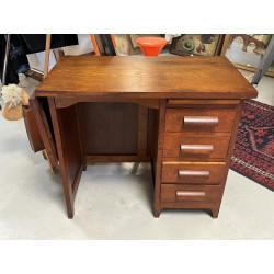 Petit bureau d'enfant ouvrant à 4 tiroir