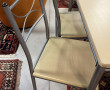 Table et 4 chaises de cuisine, métal laq