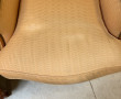 Paire de bergères en bois mouluré (qq ta