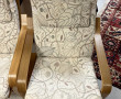 Paire de fauteuils en bois cintré (accro