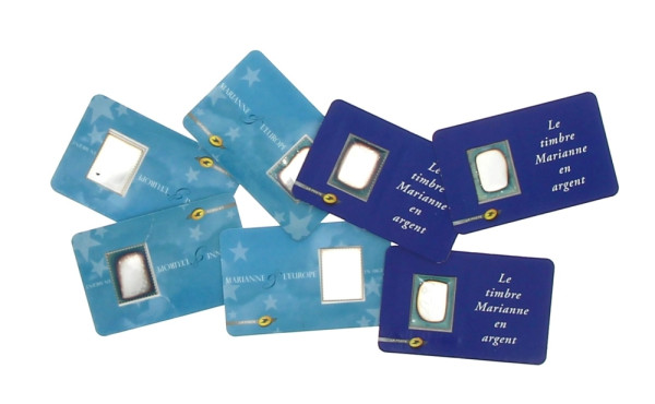 MARIANNE - 7 timbre argent sous scellé