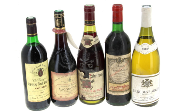 Lot de 5 bouteilles: - 1 B Ch RAUZAN GA