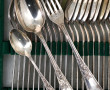 Ménagère en métal argenté décor rocaille