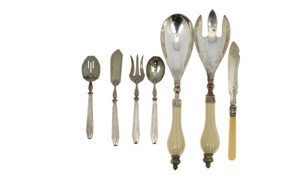 4 petits couverts de service style Art D