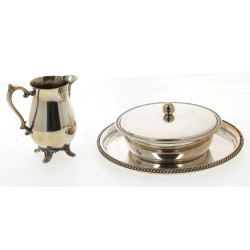 Lot de 3 pièces en métal argenté : pot c