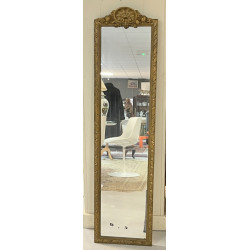 Haut miroir étroit en bois sculpté et do