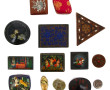Lot de 14 boîtes de différentes matières