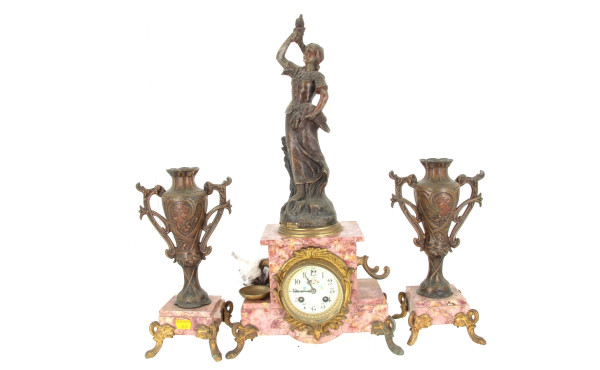 Garniture de cheminée en métal compositi