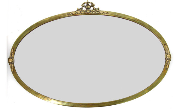 Miroir de forme ovale, entourage en lait