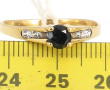 Bague en or jaune 18 cts, sertie d'un sa
