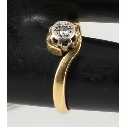 Bague ancienne en or jaune 18 carats et 